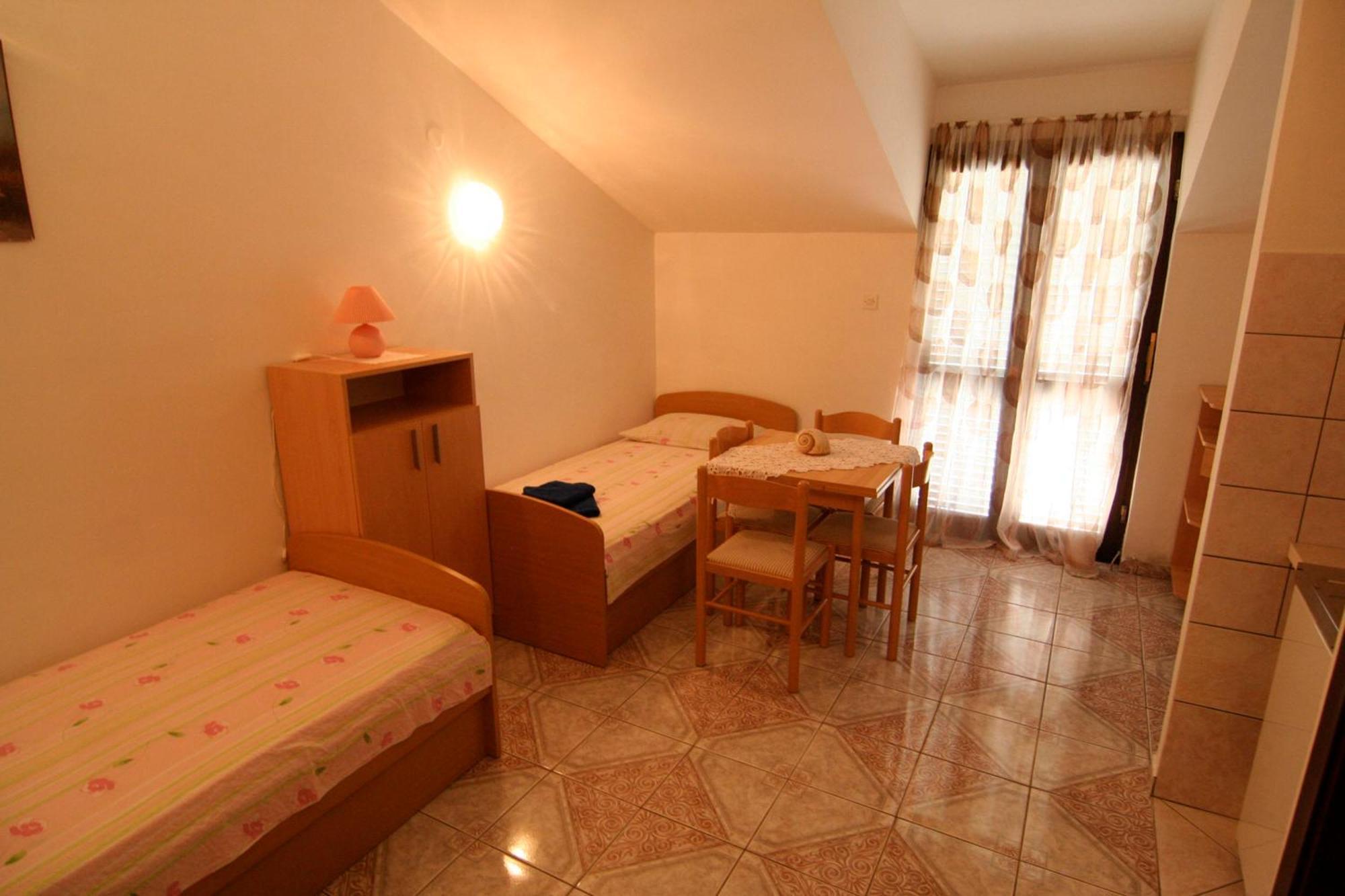 Apartments Marta Trogir Zimmer foto