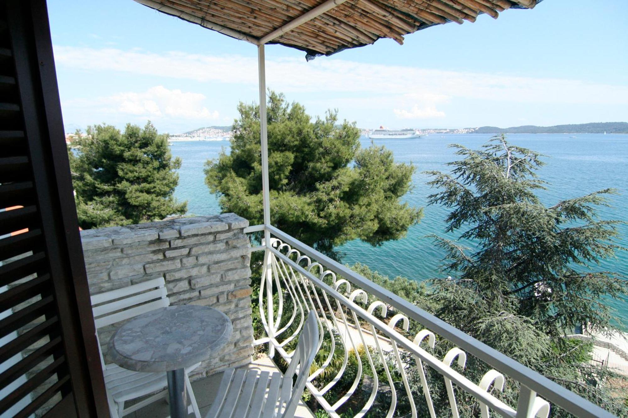 Apartments Marta Trogir Zimmer foto